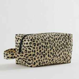 BAGGU Dopp Kit - Honey Leopard - Discontinued